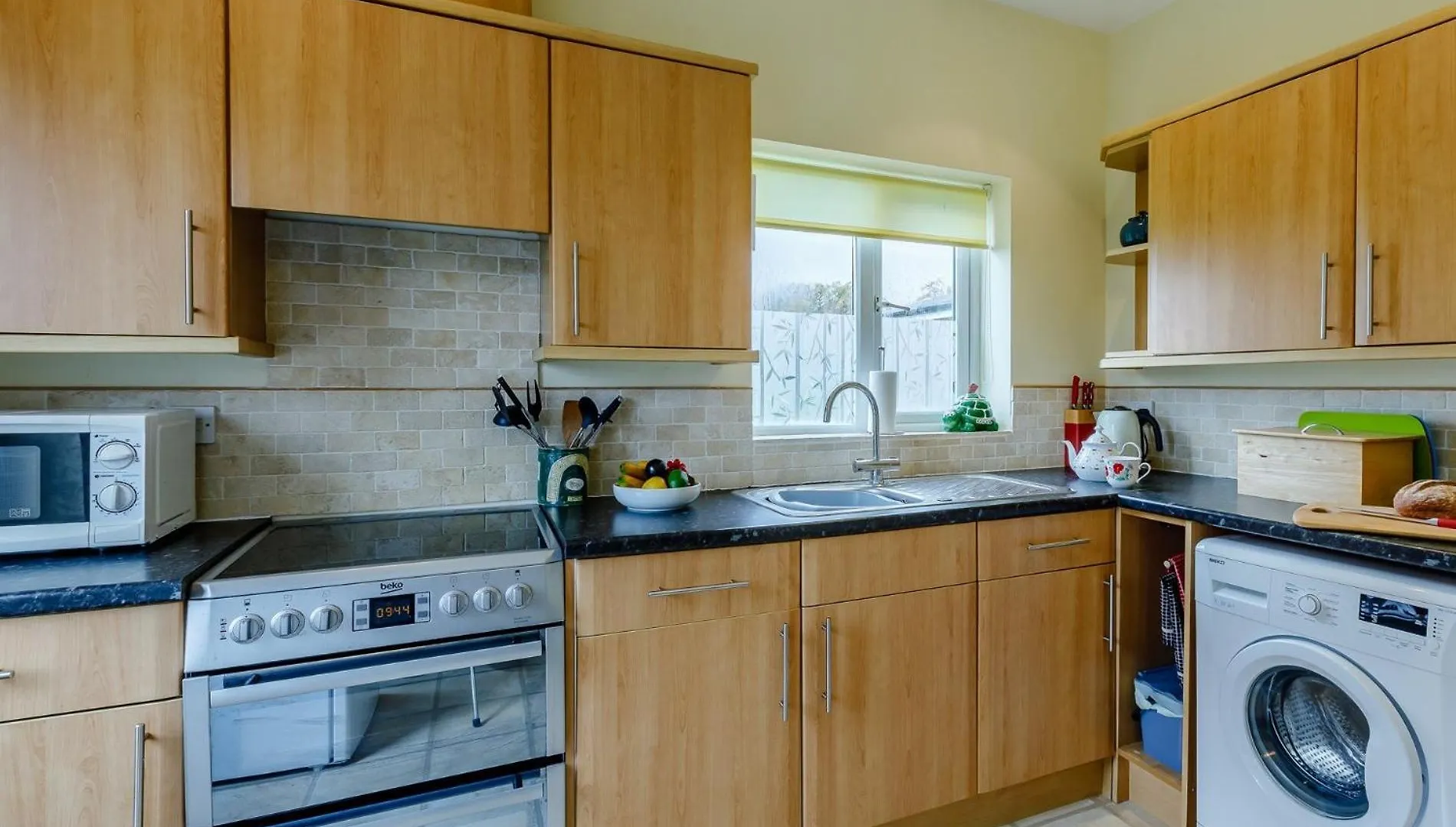 2 Bed In Sidmouth Lambs Villa Ottery St Mary 0*,